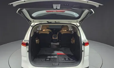 Kia Canival 2023, 24727 км, за 34500000 KRW - фото 20