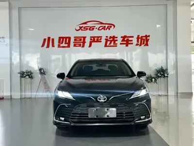 Toyota Camry 2022, 40000 км, за 105800 CNY