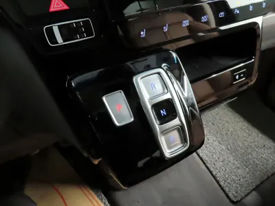 Hyundai Staria 2022, 113685 км, за 28900000 KRW - фото 9