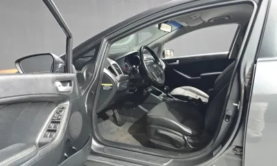 Kia K3 2015, 116026 км, за 4950000 KRW - фото 10