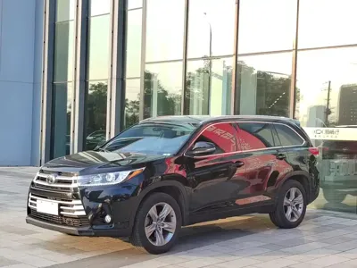 Toyota Highlander · 2021 год