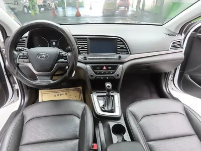 Hyundai Avante 2018, 184612 км, за 3000000 KRW - фото 11
