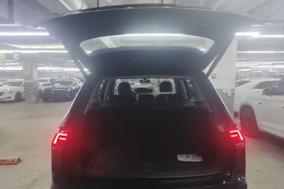 Volkswagen Tiguan L 2021, 62200 км, за 121612.57 CNY - фото 34