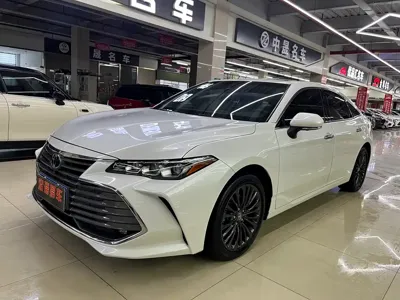 Toyota Avalon · 2020 год