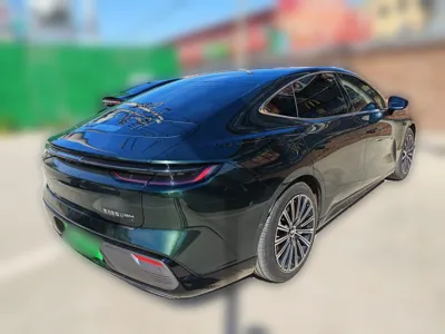 Geely Galaxy Galaxy 8 2025, 55900 км, за 106666.94 CNY