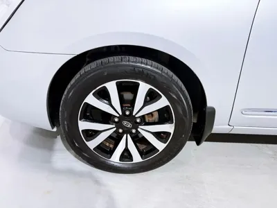 Kia Carens 2011, 152593 км, за 2700000 KRW - фото 20