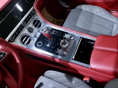 Bentley Continental 2020, 45000 км, за 2098000 CNY - фото 6