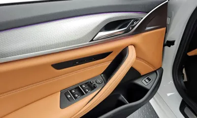 BMW 5-Series 2018, 124536 км, за 99990000 KRW - фото 18