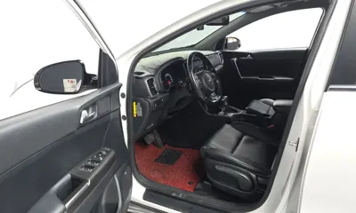 Kia Sportage 2016, 140579 км, за 8500000 KRW - фото 10