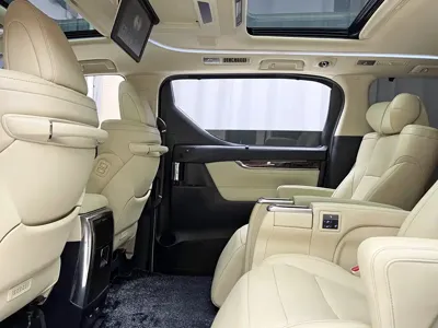 Toyota Alphard 2019, 140000 км, за 378000 CNY - фото 7