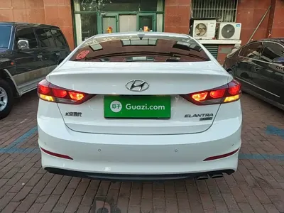 Hyundai Elantra 2018, 55000 км, за 36300 CNY - фото 6