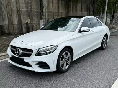 Mercedes-Benz C-Class 2022, 69000 км, за 143300 CNY