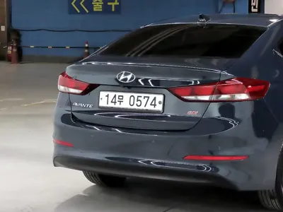 Hyundai Avante 2016, 166265 км, за 6950000 KRW - фото 17