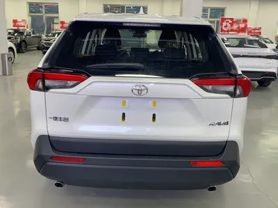 Toyota RAV4 2024, 100 км, за 130179.99 CNY - фото 4