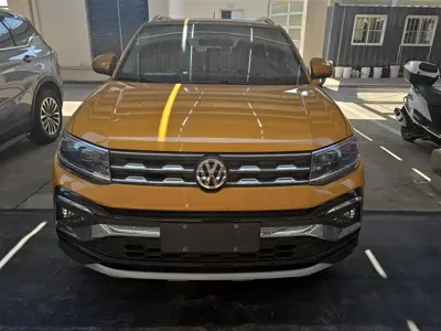 Volkswagen T-Cross 2019, 112700 км, за 52800 CNY