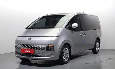 Hyundai Staria · 2022 год