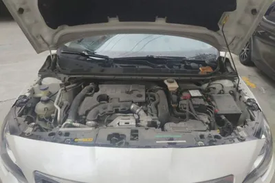 Peugeot 408 2018, 66900 км, за 32351.54 CNY - фото 21