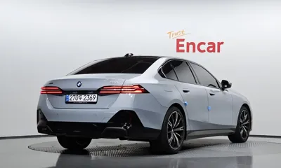 BMW 5-Series 2026, 4781 км, за 95900000 KRW