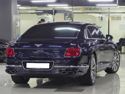 Bentley Flying Spur 2022, 33300 км, за 200000000 KRW