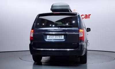 Chrysler Grand Voyager 2014, 164878 км, за 7900000 KRW - фото 4