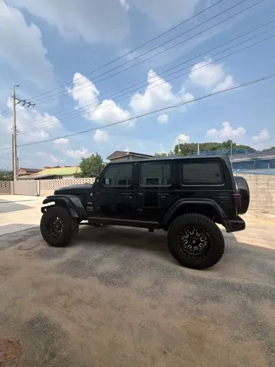 Jeep Wrangler 2021, 28000 км, за 60000000 KRW - фото 4