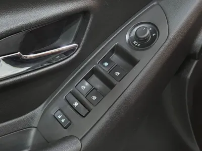 ChevroletGMDaewoo Trax 2016, 123802 км, за 4500000 KRW - фото 16