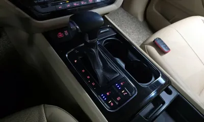 Kia Canival 2018, 176340 км, за 9100000 KRW - фото 9