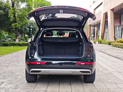 Audi Q5L 2021, 99000 км, за 139800 CNY - фото 12