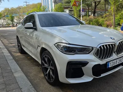 BMW X6 2023, 72000 км, за 70000000 KRW