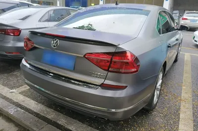Volkswagen Passat 2017, 76400 км, за 64628.29 CNY - фото 6