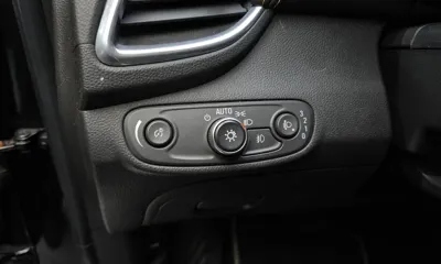 ChevroletGMDaewoo Trax 2018, 99710 км, за 7800000 KRW - фото 19