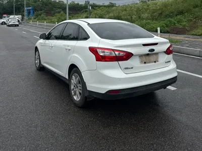 Ford Focus 2014, 118000 км, за 14800 CNY - фото 6
