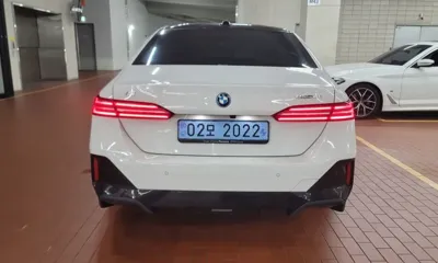 BMW i5 2026, 6682 км, за 72000000 KRW - фото 4