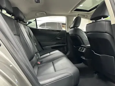 Lexus ES 2021, 55000 км, за 148000 CNY - фото 15