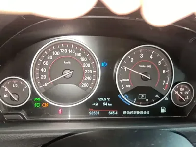 BMW 3 Series 2017, 93500 км, за 69800 CNY - фото 12