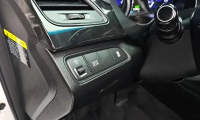 Hyundai Grandeur 2016, 171049 км, за 7300000 KRW - фото 16