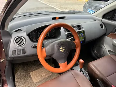 Suzuki Swift 2015, 125800 км, за 16800 CNY - фото 17