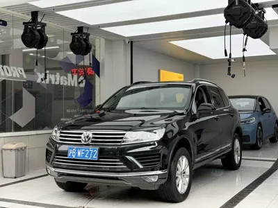 Volkswagen Touareg · 2017 год