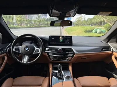 BMW 5 Series (Import) 2023, 60000 км, за 189300 CNY - фото 7
