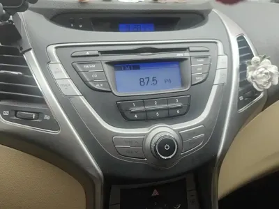Hyundai Elantra Langdong 2012, 81100 км, за 15900 CNY - фото 13