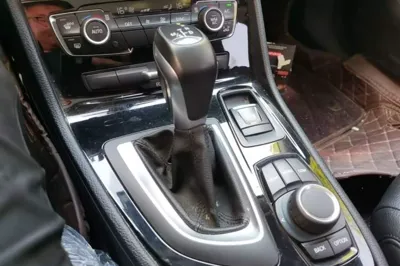 BMW 2 Series Active Tourer 2019, 99100 км, за 59076.52 CNY - фото 18