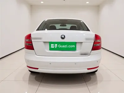 Skoda Octavia 2015, 150000 км, за 21100 CNY - фото 5