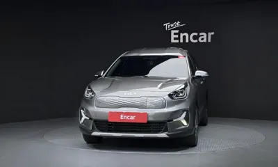 Kia Niro 2023, 128025 км, за 18990000 KRW