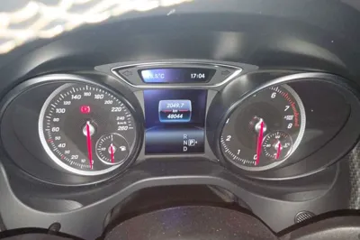Mercedes-Benz GLA 2018, 48000 км, за 69638.4 CNY - фото 12