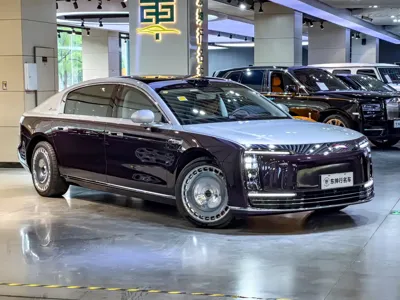 尊界 尊界S800 2025, 2700 км, за 930000 CNY