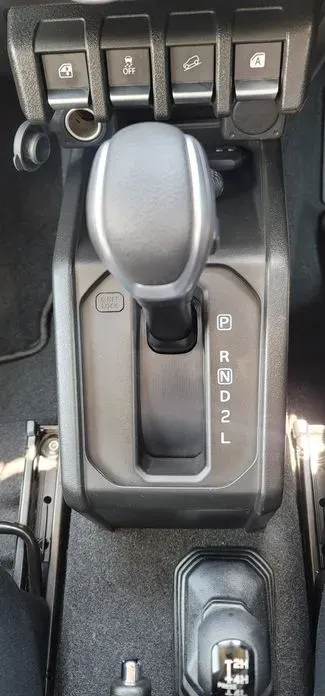Suzuki Jimny 2023, 23692 км, за 43900000 KRW - фото 9