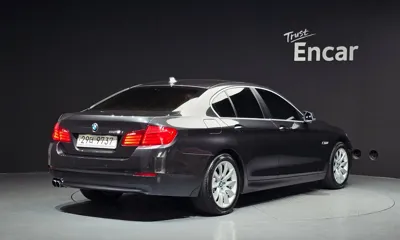 BMW 5-Series 2013, 95857 км, за 9900000 KRW
