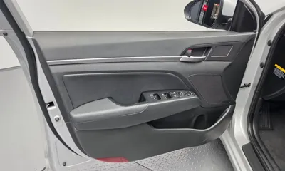 Hyundai Avante 2019, 134123 км, за 8700000 KRW - фото 24