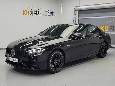 Mercedes-Benz E-Class · 2023 год