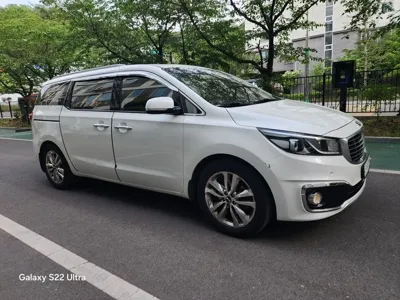 Kia Canival 2015, 220000 км, за 7500000 KRW